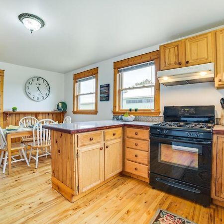 Mackinaw City Getaway - 3 Mi To City Beach! Bagian luar foto